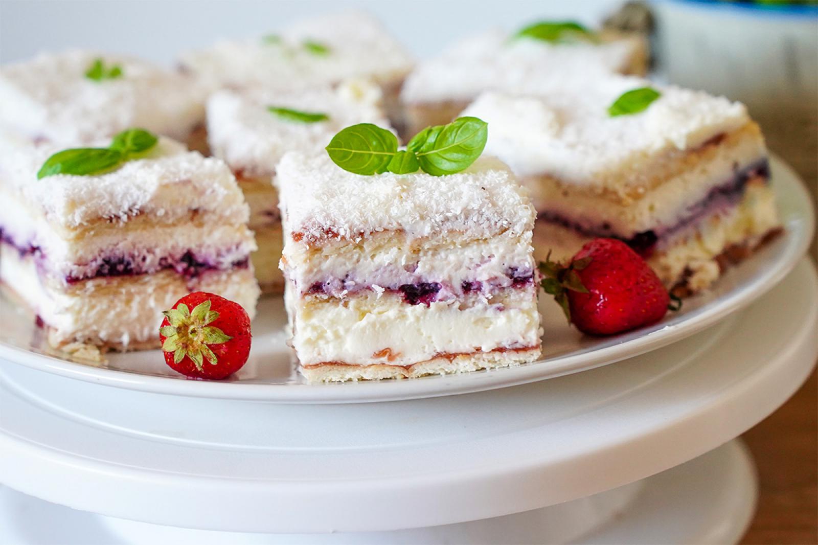 Śmietanowiec bez pieczenia