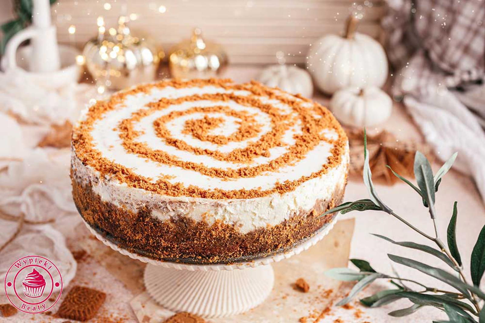 Sernik Cinnamon Rolls