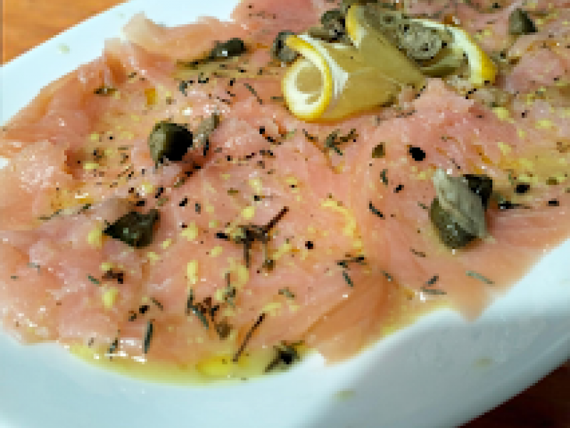 Carpaccio z Wędzonego Łososia