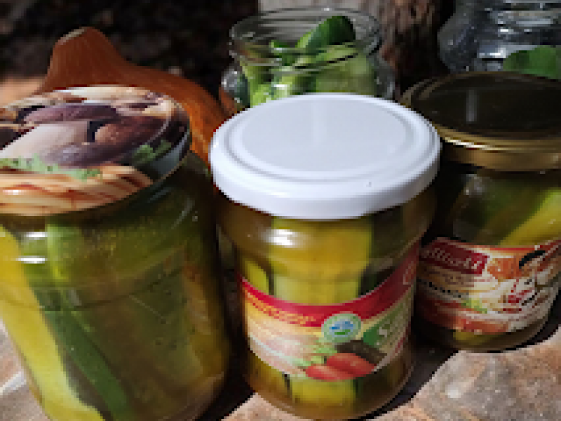 Ogórki z Curry do Słoików