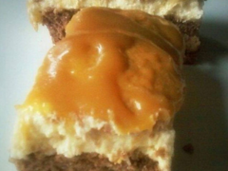 Ciasto z Kremem Ajerkoniakowym z Masą Krówkową