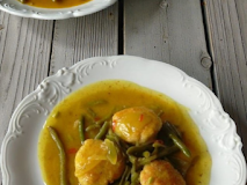 Dietetyczne Orientalne Kotleciki Mielone z Zieloną Fasolką Szparagową