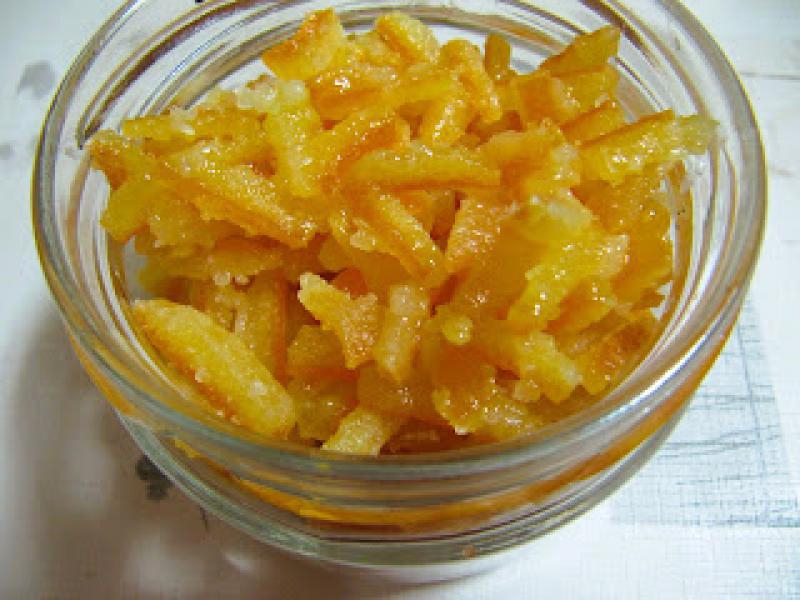 Skórka pomarańczowa domowa