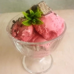 Domowe lody truskawkowe