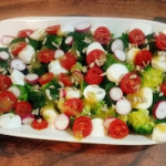 Sałatka brokułowa z...