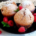 Muffinki z malinami i...