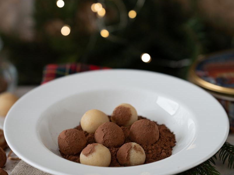 MARZIPAN-KARTOFFELN, CZYLI KULECZKI Z MARCEPANU