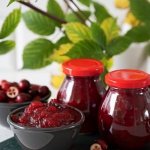 KONFITURA Z ŻURAWINY