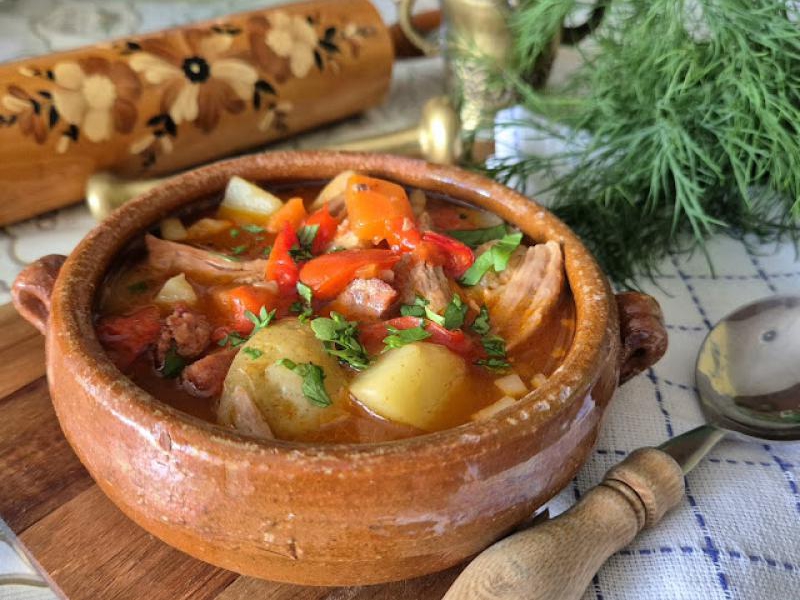 Zupa gulaszowa