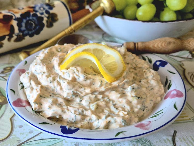 Sos tzatziki