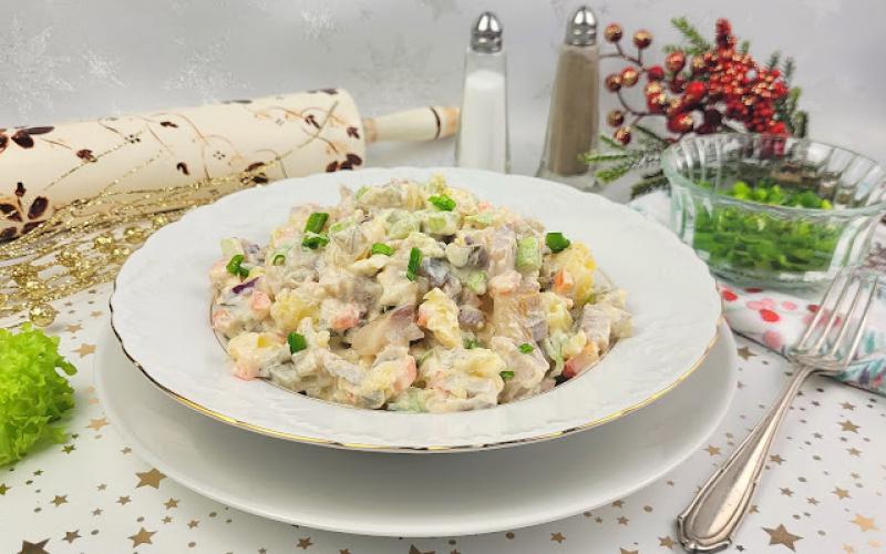 Sałatka ziemniaczana ze śledziem