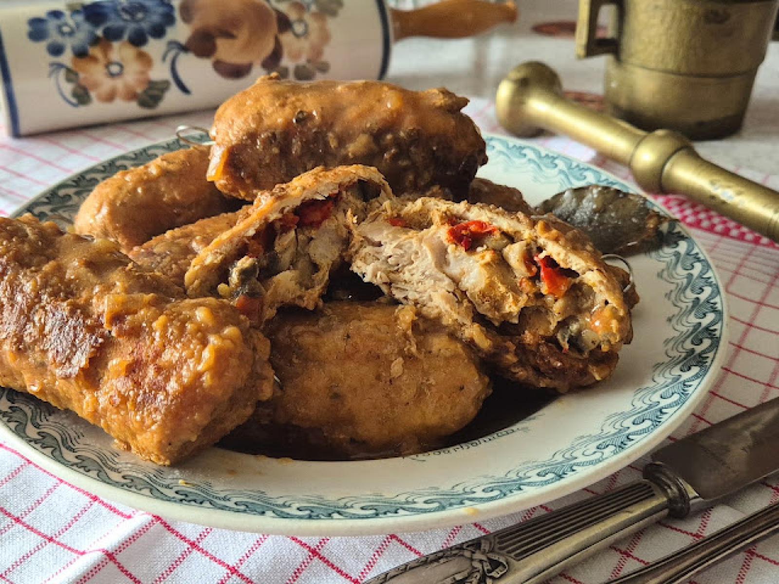 Roladki schabowe nadziewane serem, papryką i pieczarkami