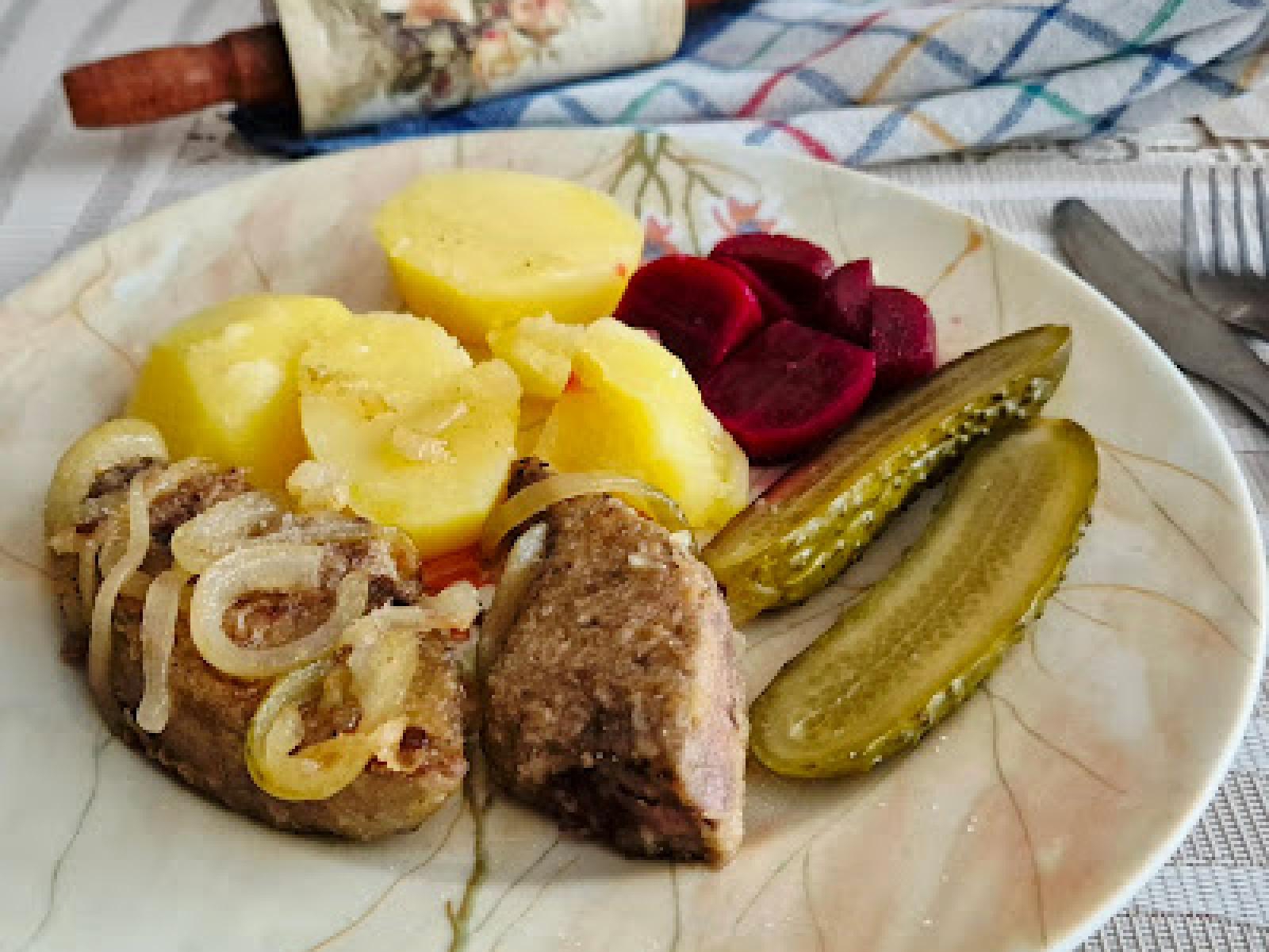 Wątróbka wieprzowa z cebulą