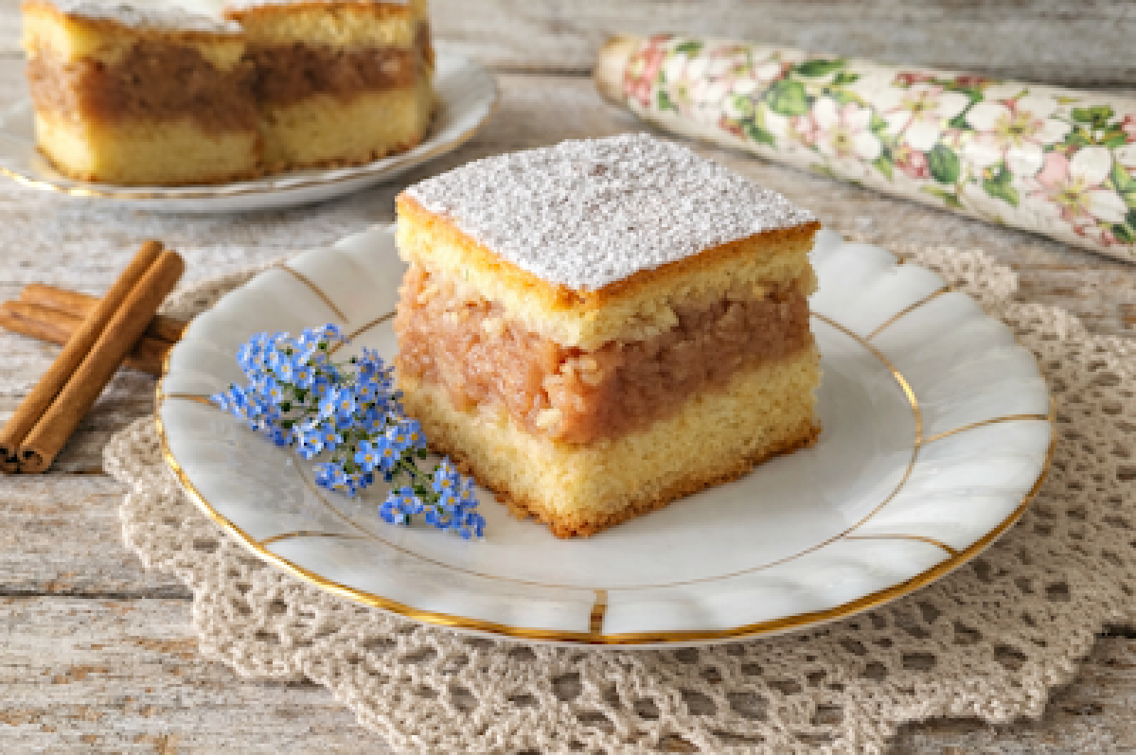 Jabłecznik na cieście ucieranym