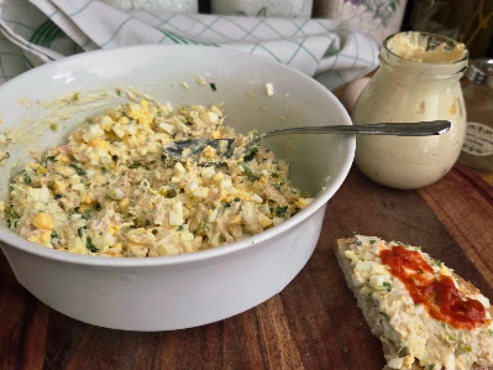 Pasta z wędzonego pstrąga