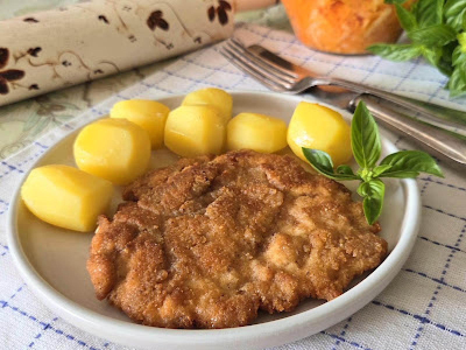 Kotlety drobiowe w ekstra panierce majonezowej