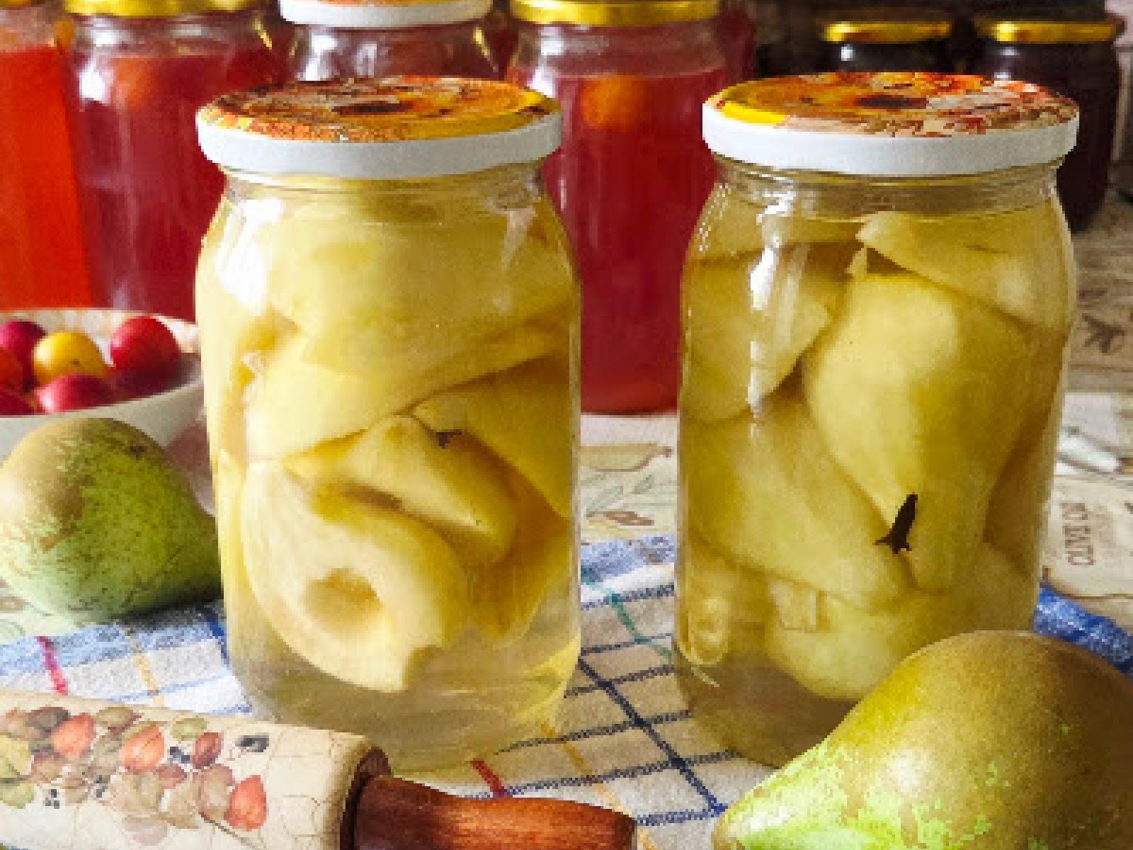 Gruszki w syropie na zimę