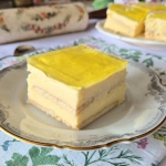 Sernik gotowany cytrynowy