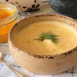 Sos czosnkowy curry