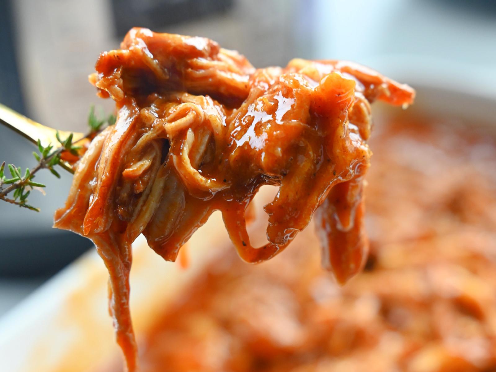 Przepis na szarpaną wieprzowinę z Instant Pot