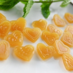 Domowe żelki z mango