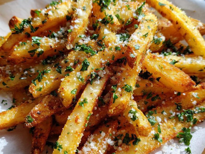 Air Fryer Garlic Parmesan Fries: 5 Simple Steps to Joy