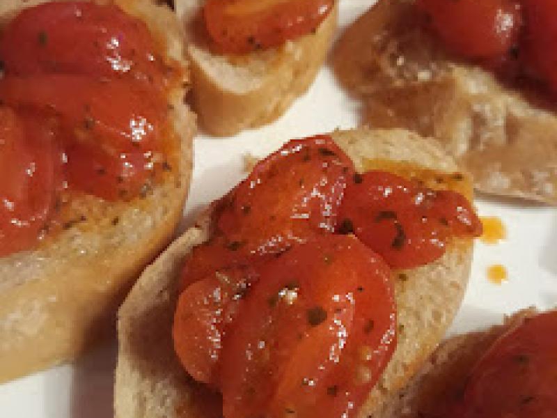 Bruschetta z pomidorami