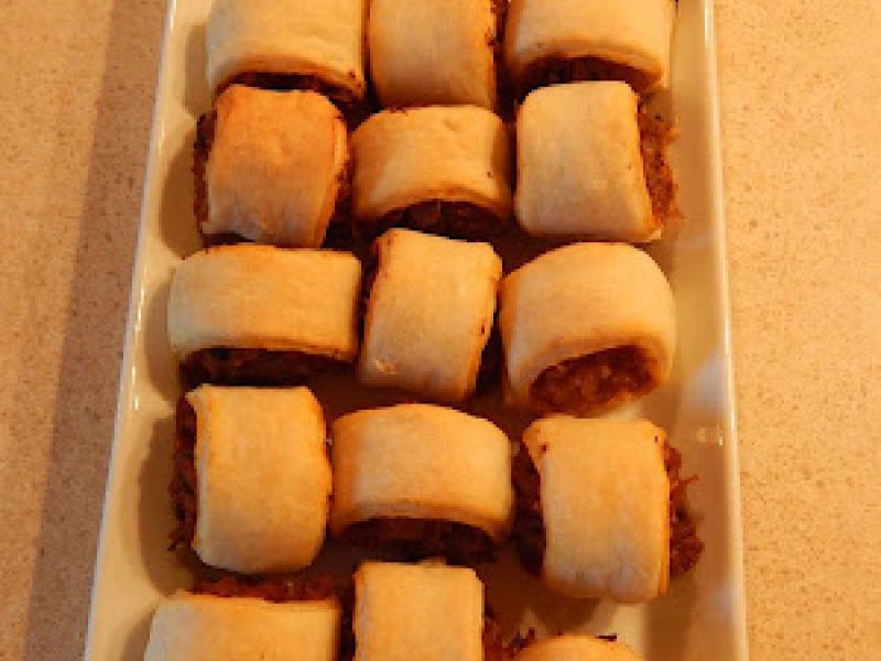 Paszteciki francuskie z bigosem