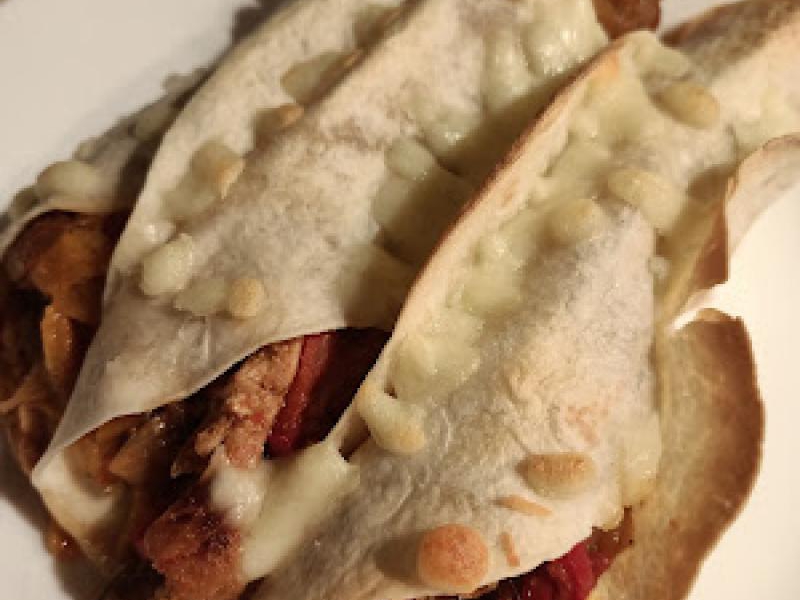 Quesadillas mini - tortilla z kurczakiem