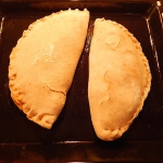 Pizza calzone z...