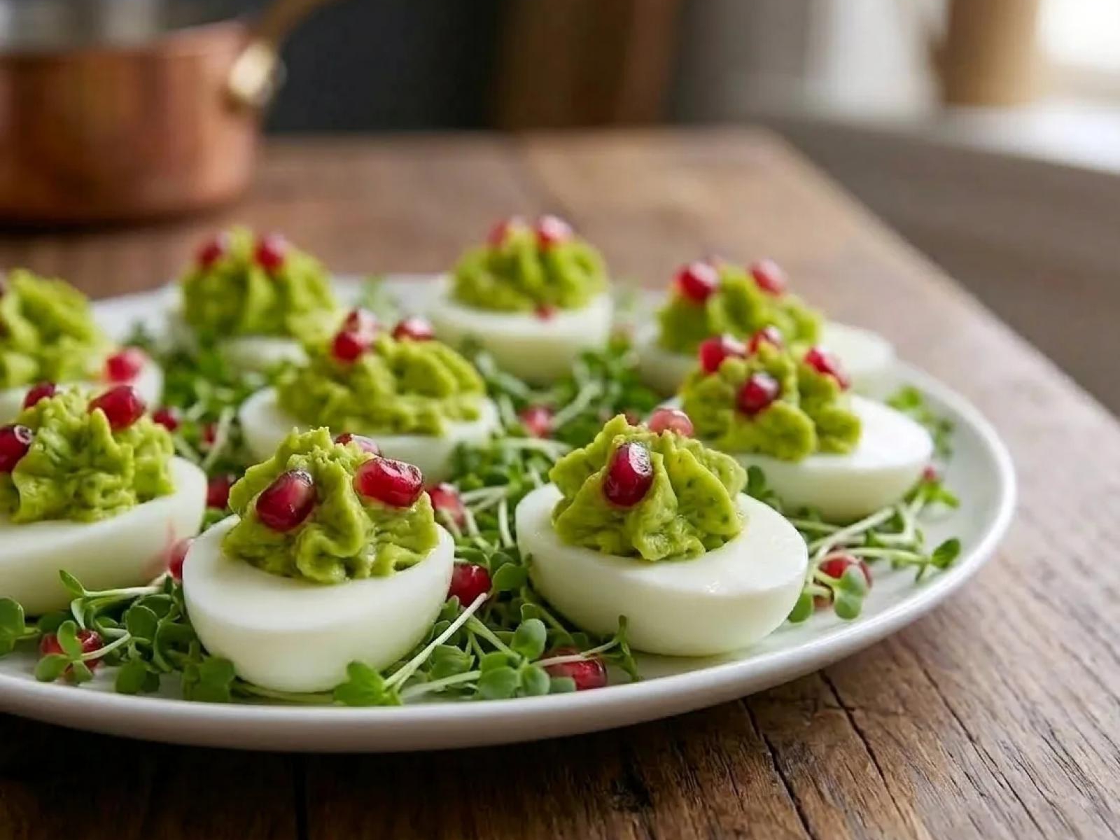 Jajka faszerowane awokado