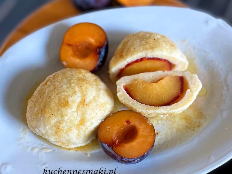 Knedle ze śliwkami – przepis