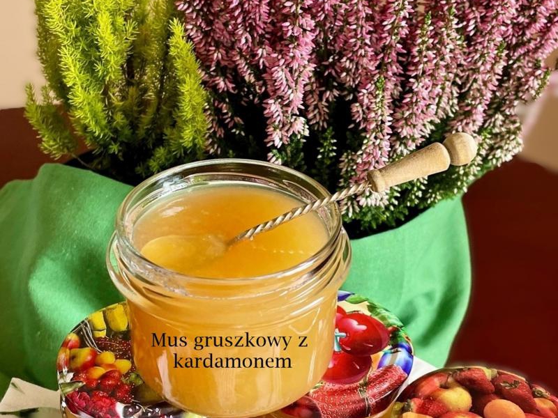 Mus gruszkowy z kardamonem - przepis na pyszne przetwory