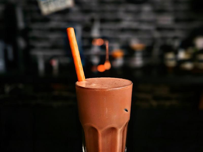 Czekoladowy koktajl proteinowy z tamaryndem