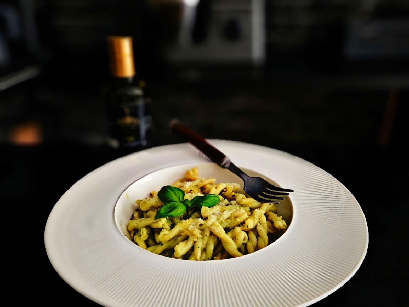 Pesto genovese – oryginalny przepis z Ligurii