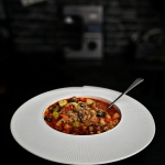 Minestrone z orzo w...