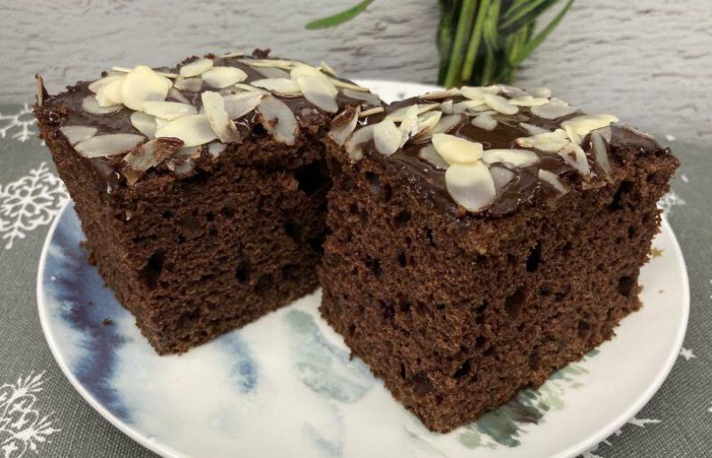 Piernik na dużą blachę