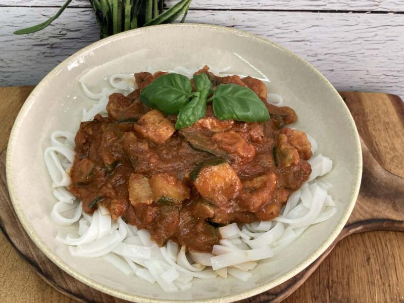 Makaron z cukinią i kurczakiem