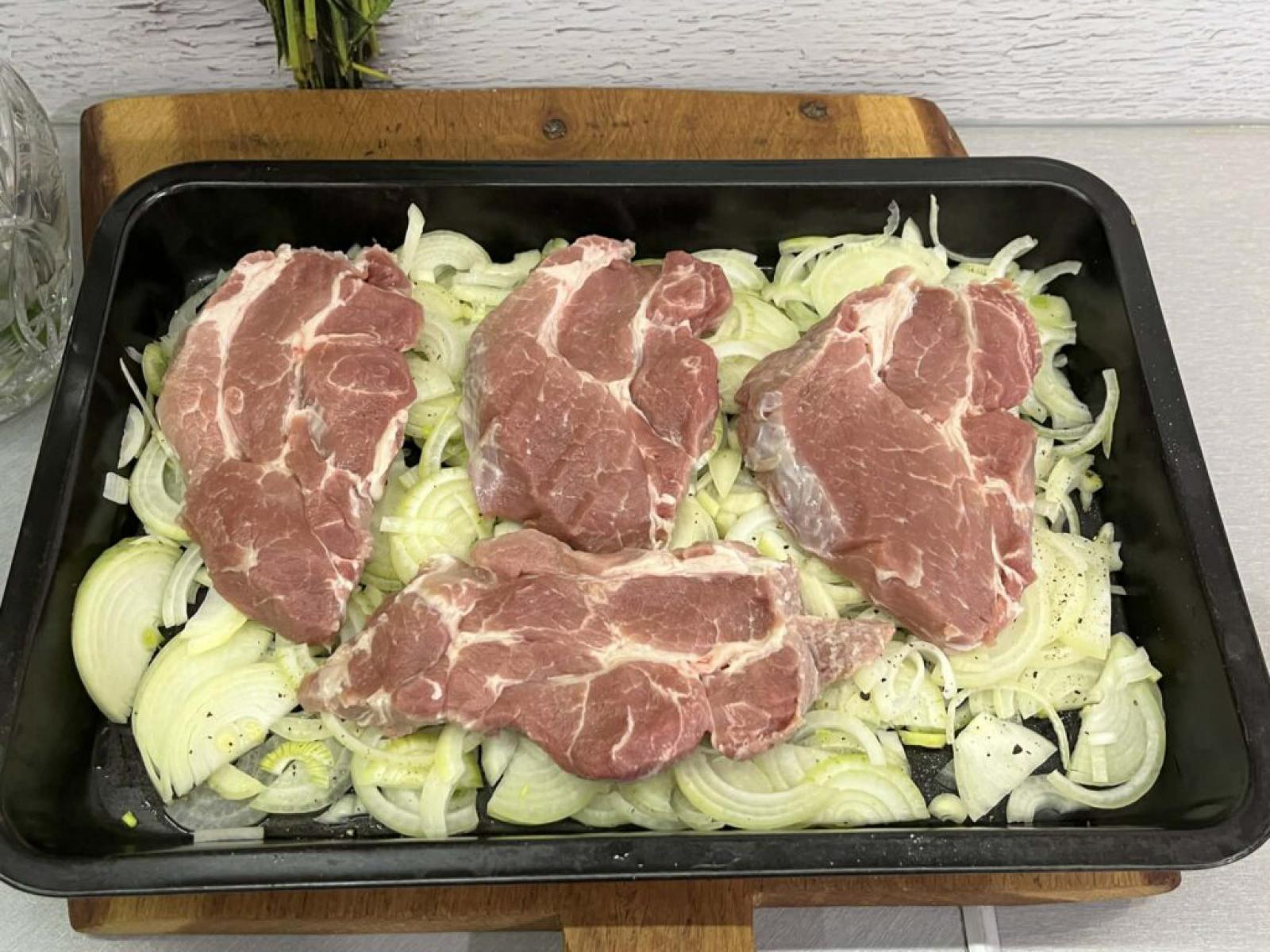 Karczek pieczony pod serową pierzynką