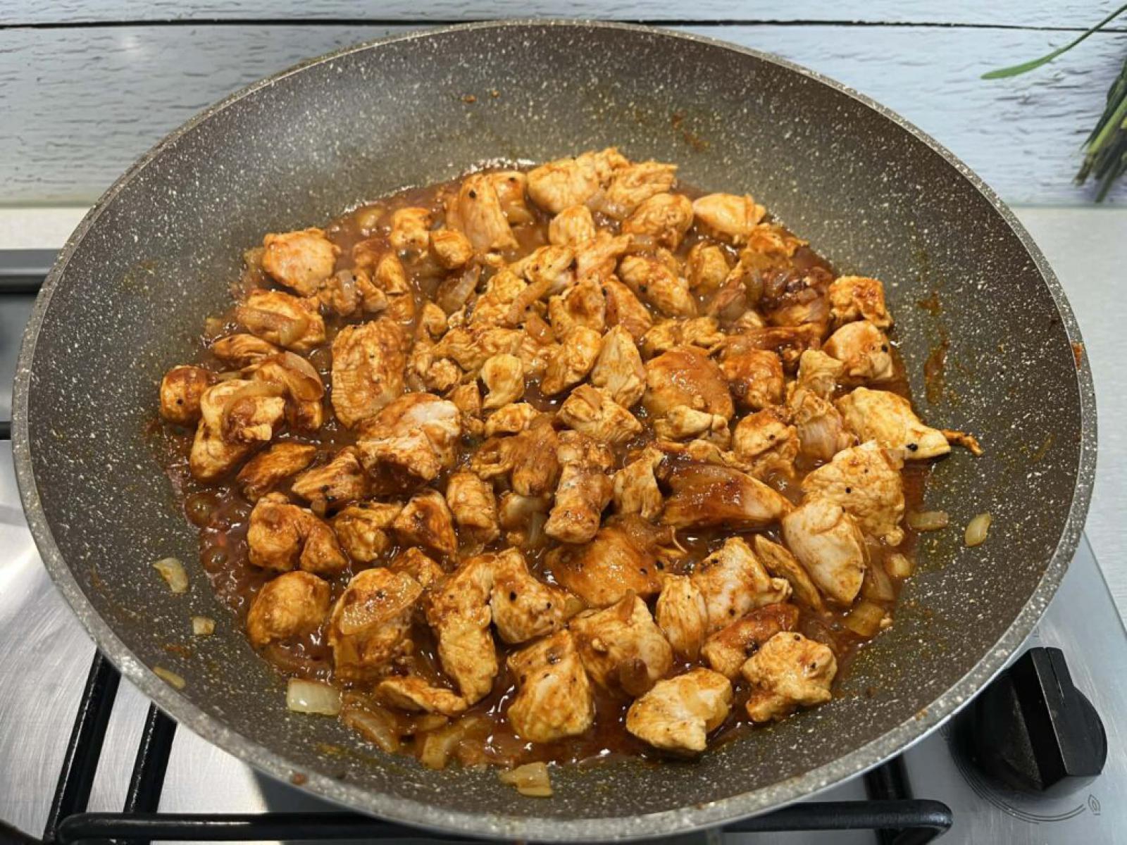 Makaron z kurczakiem i cukinią- szybki przepis na obiad