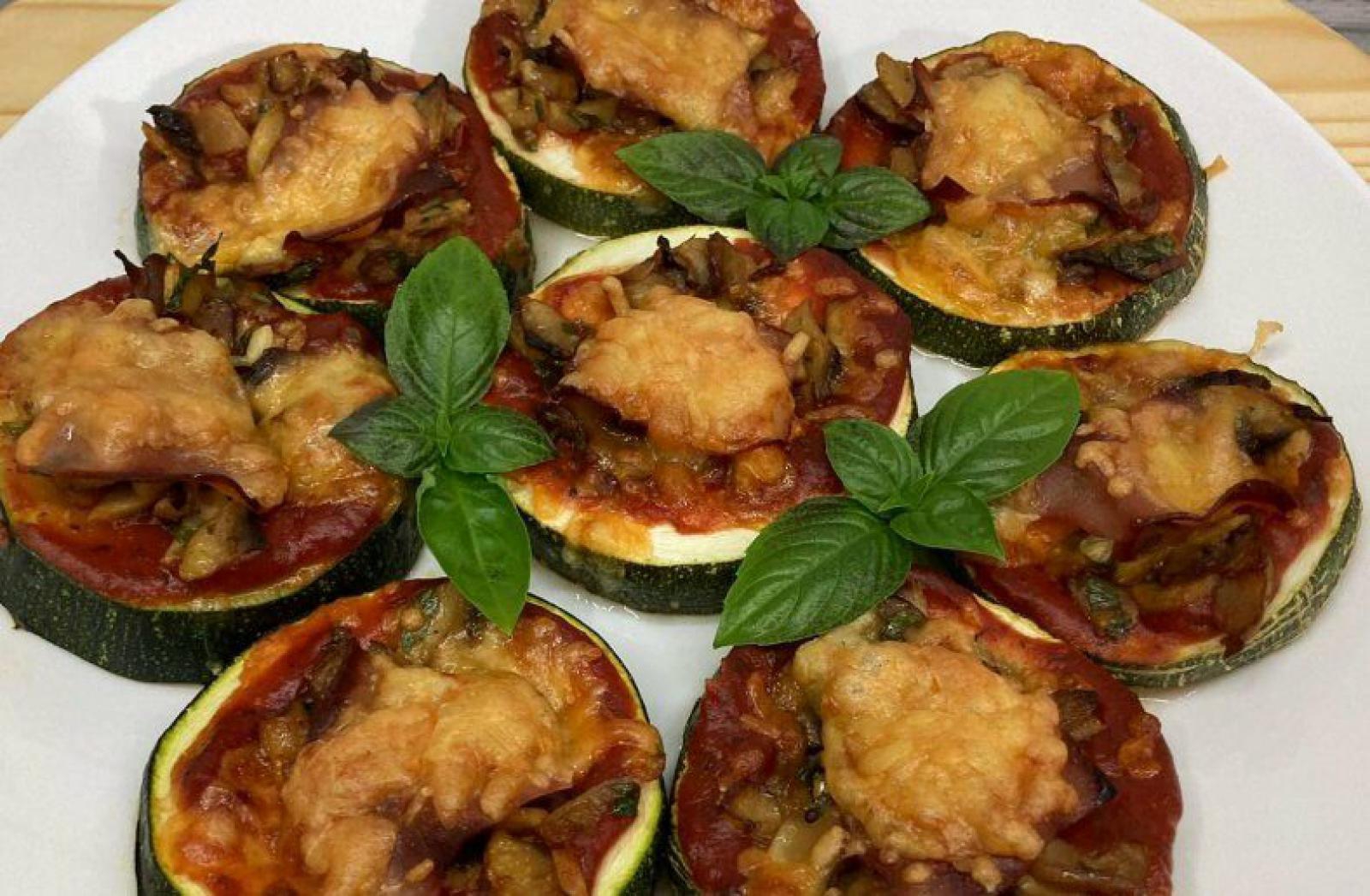 Mini pizze z cukinii