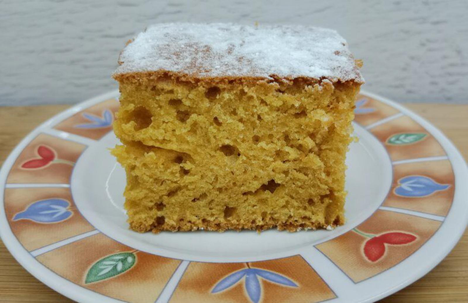 Ciasto pomarańczowe z serkiem homogenizowanym
