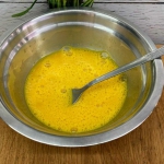 Omlet z serkiem wiejskim