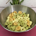 Sałatka z tortellinii