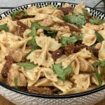 Sałatka z makaronem