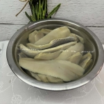 Śledzie w pomidorach z...