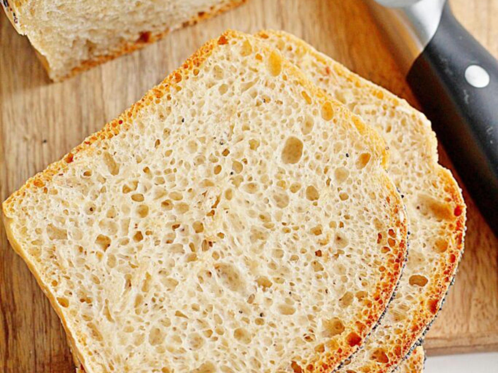 Chleb orkiszowy jasny na drożdżach