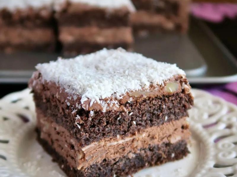 Ciasto makowe z czekoladą i orzechami