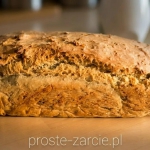 Domowy chleb z ziarnami...