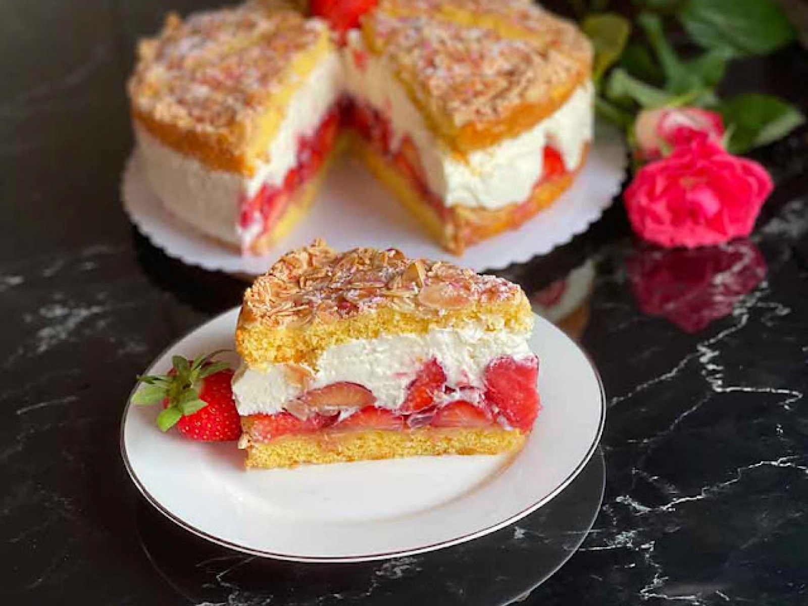 Tort truskawkowy z mascarpone -Quark